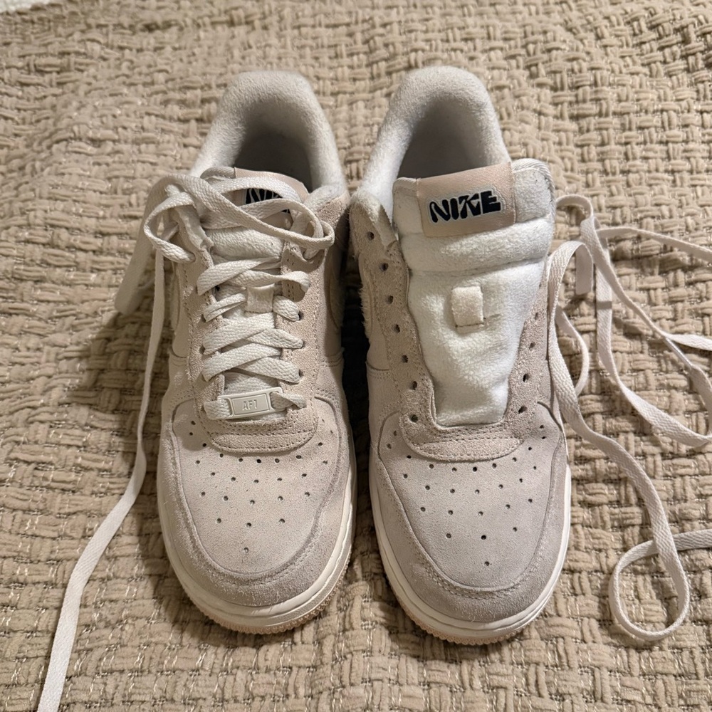 Nike Light Tan Suede Sneakers